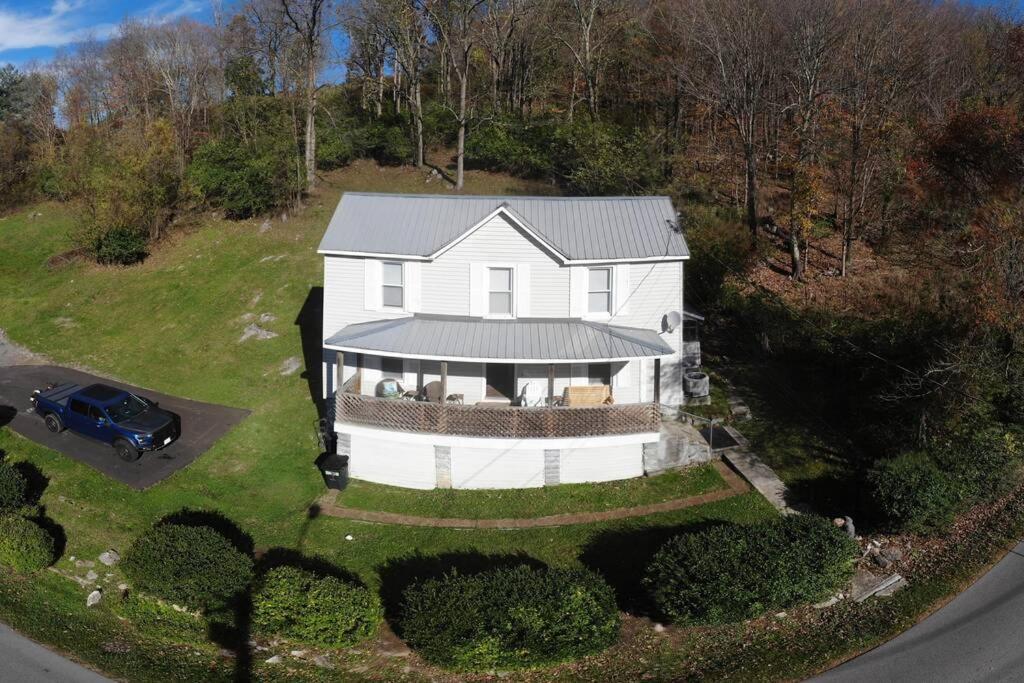 The Dragon'S Den 5 Bedroom House 1 Mile To Main St Tazewell Εξωτερικό φωτογραφία